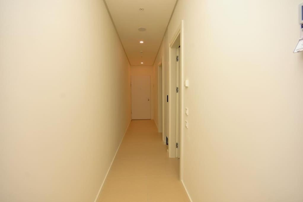 Brand New ! Seaside Apt With Poolview & Parking 부드바 외부 사진